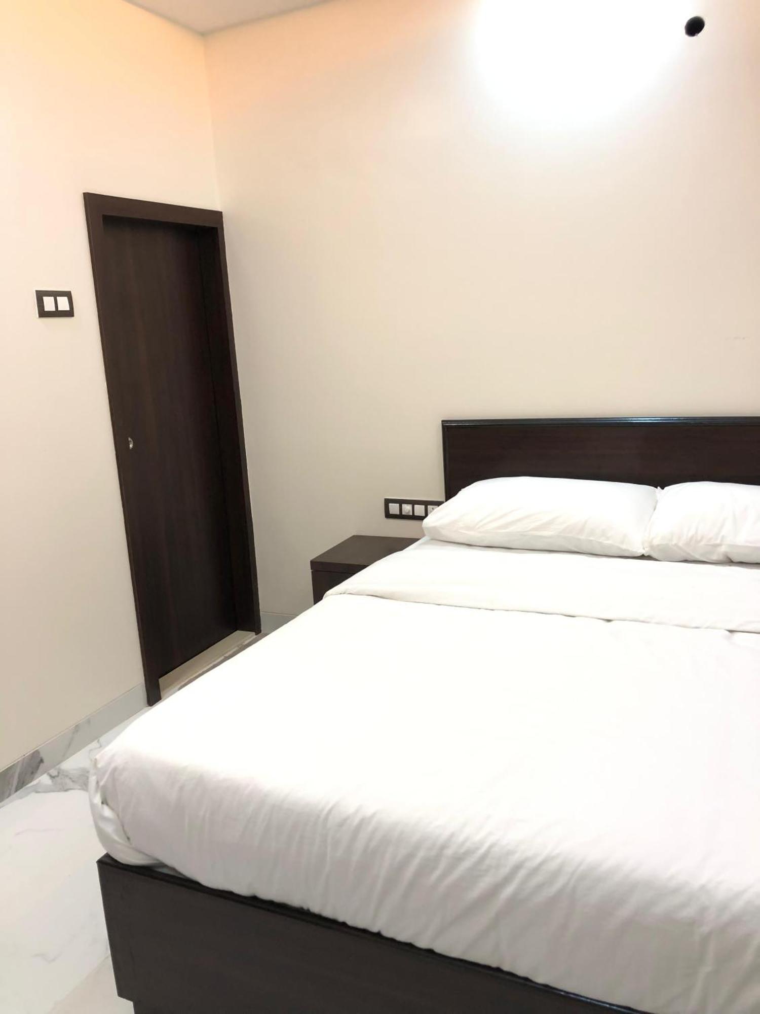 Sameena Guest House Panchgani Extérieur photo