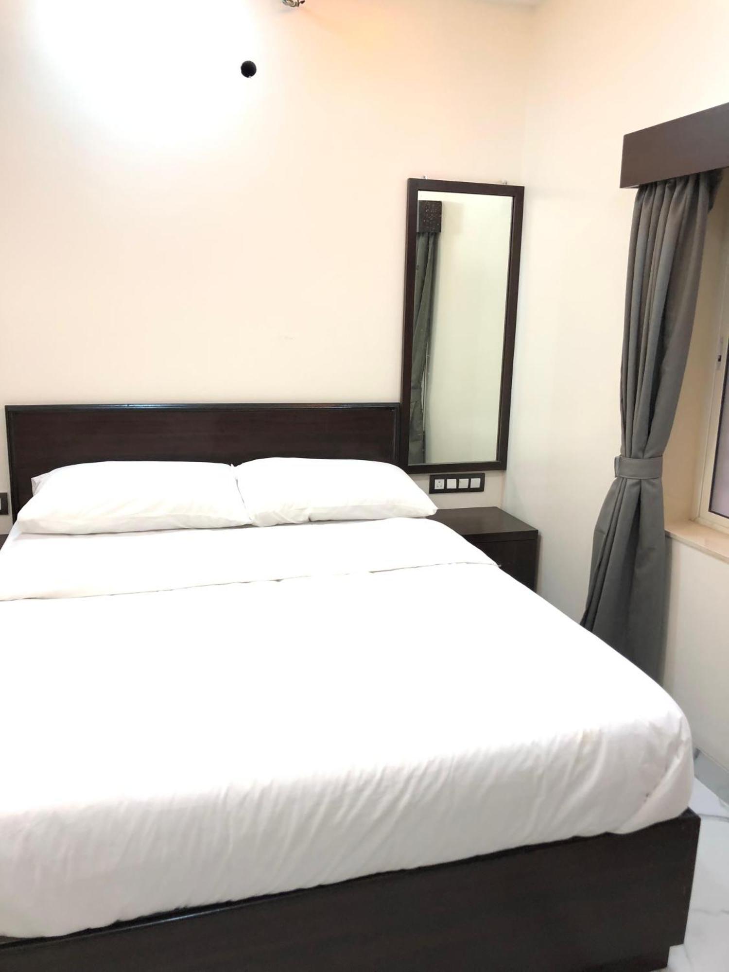 Sameena Guest House Panchgani Extérieur photo
